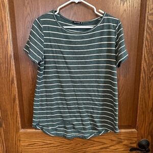 PINK CLOVER Women's Striped Short Sleeve Tunic Top with Button Back Large